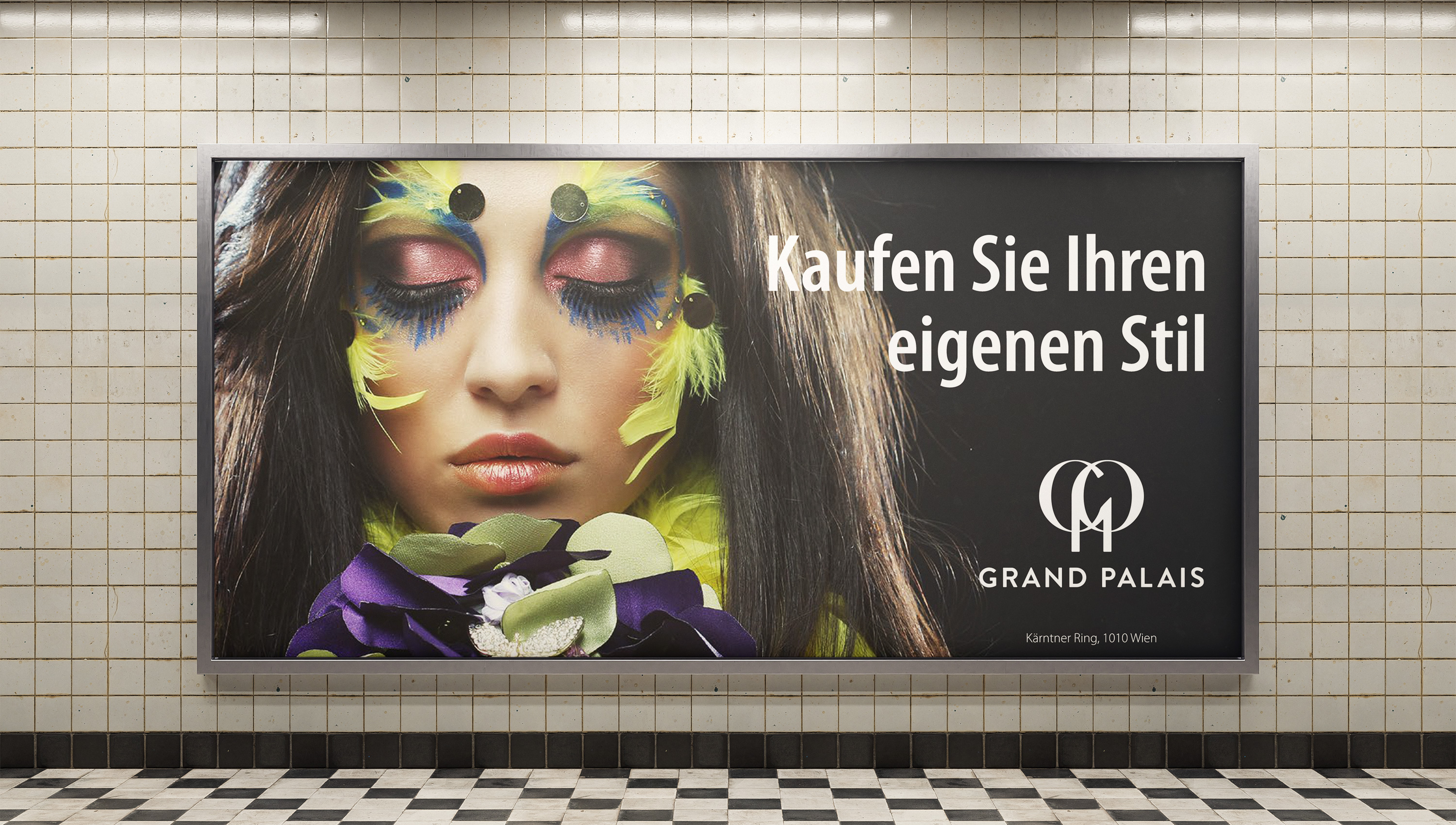Grand Palais subway billboard promotional advertising black version